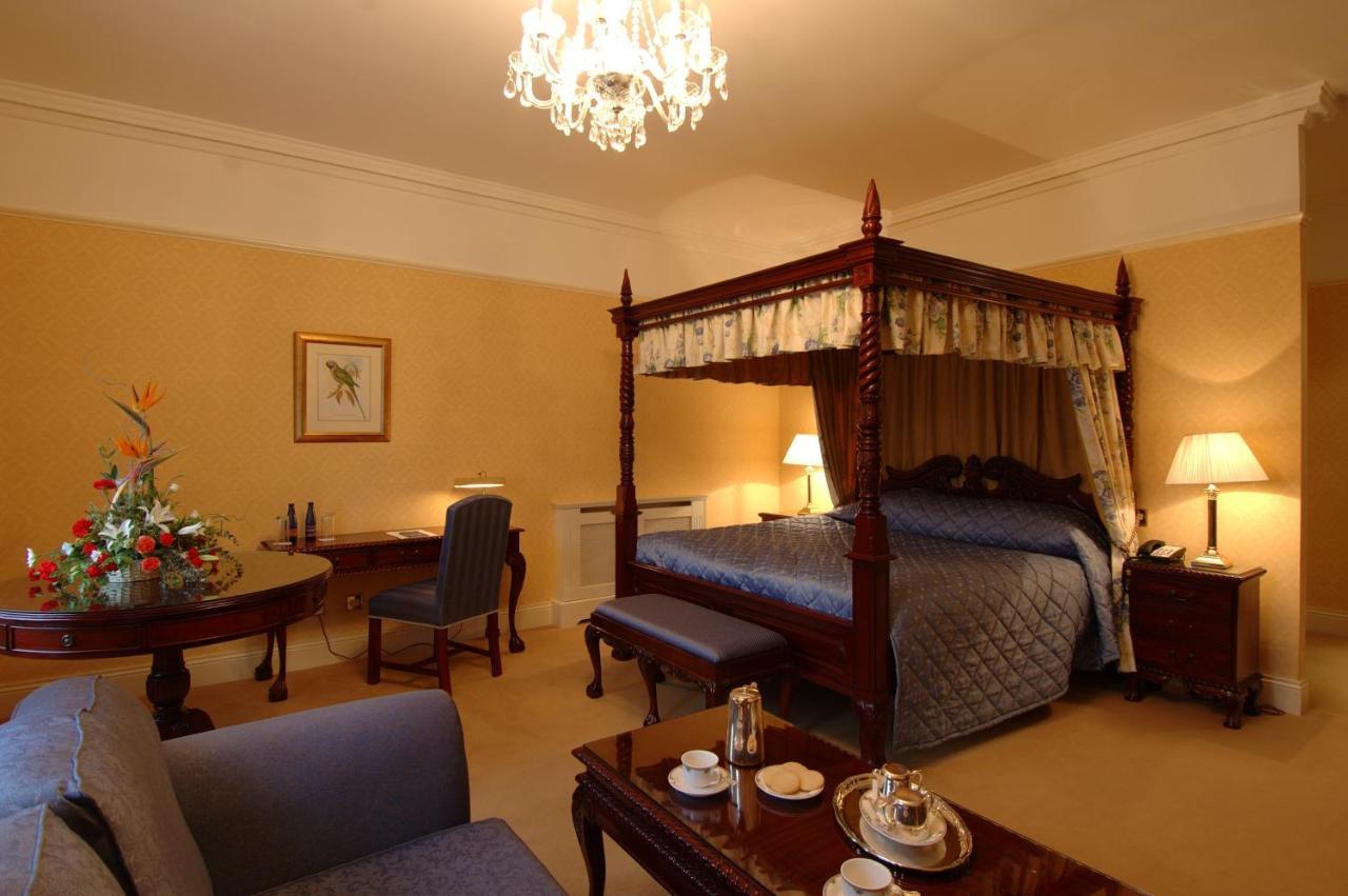Barberstown Castle Hotel Straffan Szoba fotó