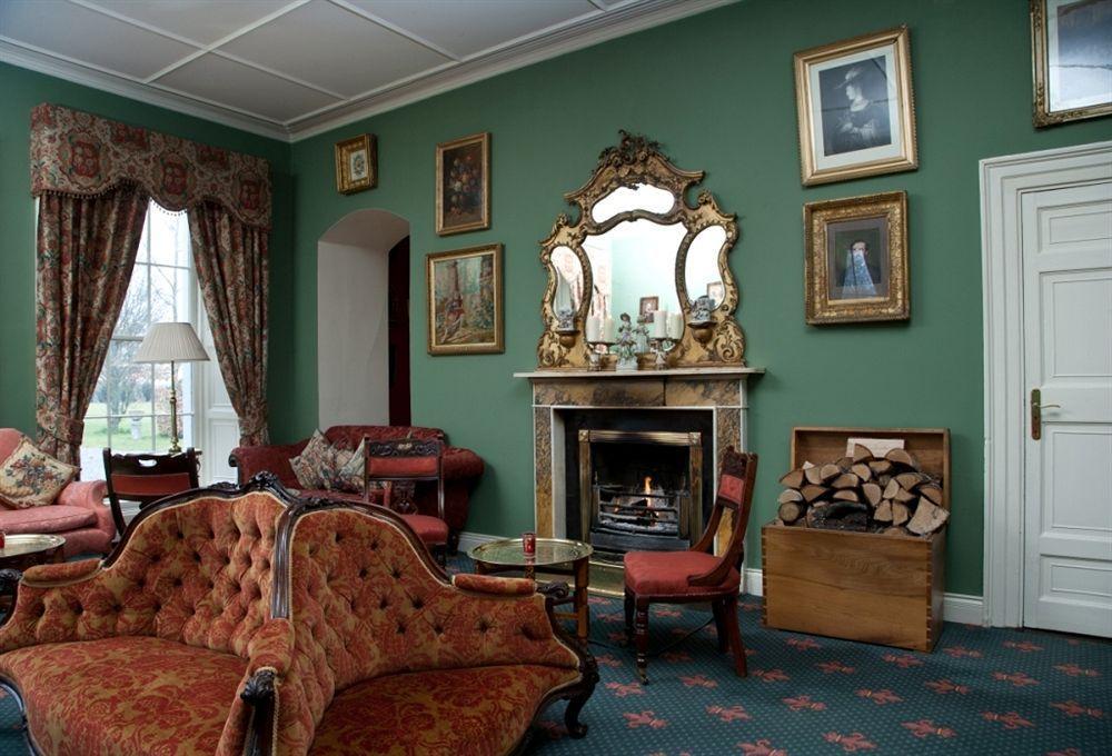 Barberstown Castle Hotel Straffan Kültér fotó