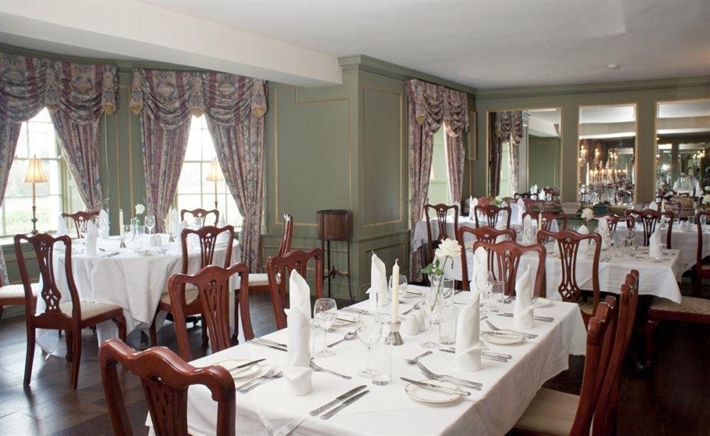 Barberstown Castle Hotel Straffan Kültér fotó